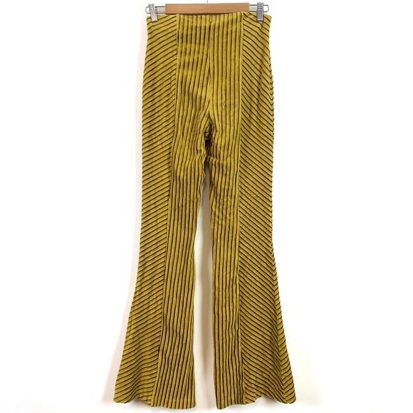 Free People Slim Pull-On Ribbed Velvet Velour Flare Pant Untold Gold Size Small - Picture 6 of 7
